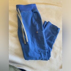 FIGS petite small- skinny Yola 2.0 scrub pant- Ciel blue